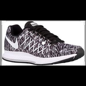 Women’s Nike Air Zoom Pegasus 32